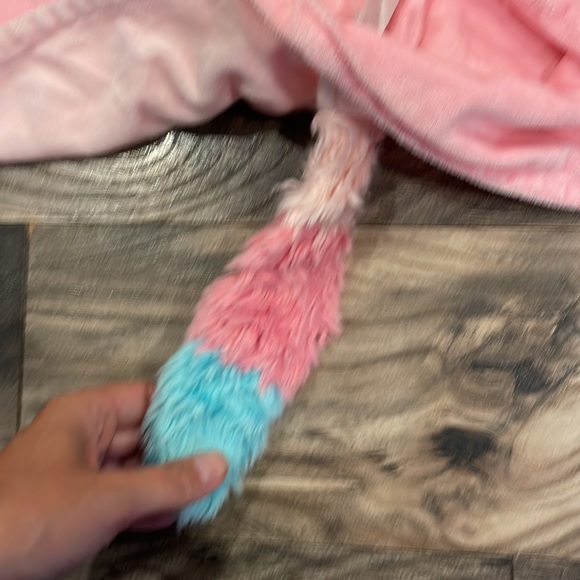 Unicorn blanket/ wearable - Picture 2 of 3